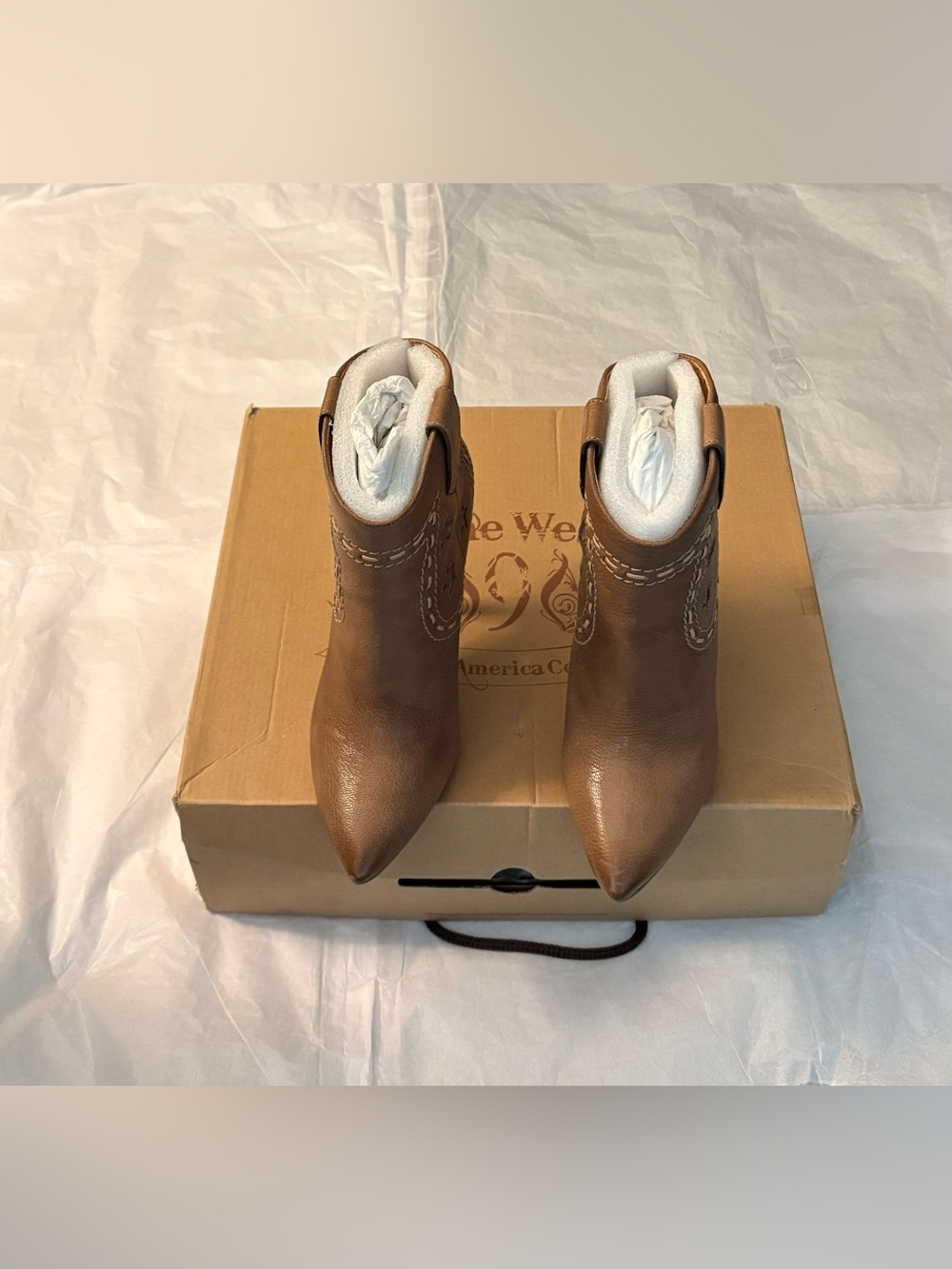 Nine West Vintage America Collection Gray/Taupe western Booties